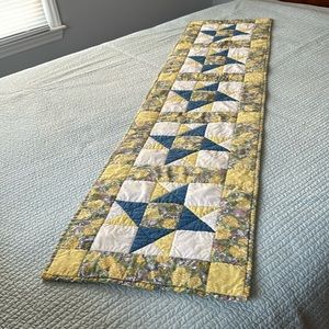 Table Runner